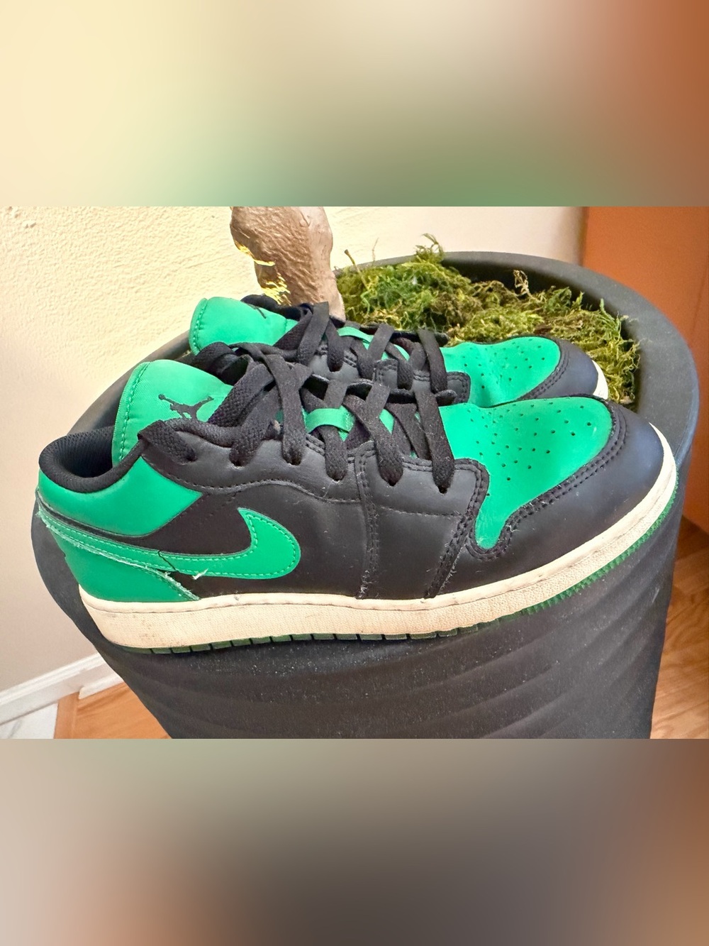 AirJordan 1 low Gs black lucky green